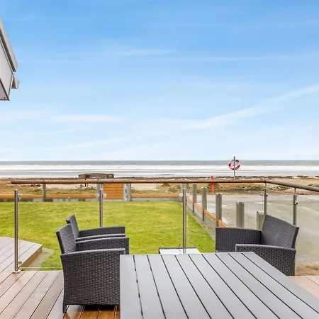Ioar - 10m From The Sea By Interhome Semesterbostad *